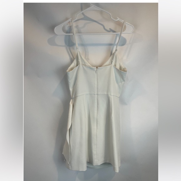 French Connection White Sleeveless Whisper V Neck Bow Mini Dress - Picture 4 of 7